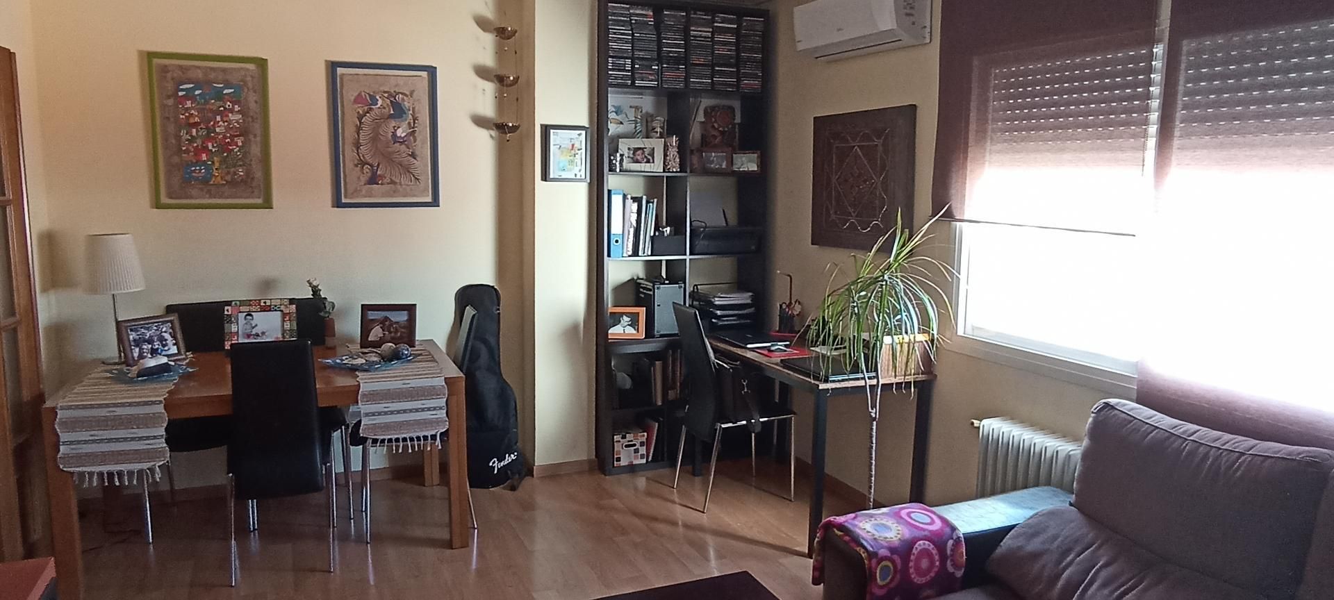 Sala de estar de Piso en venta en Ciudad Real Capital con Aire acondicionado, Calefacción y Parquet
