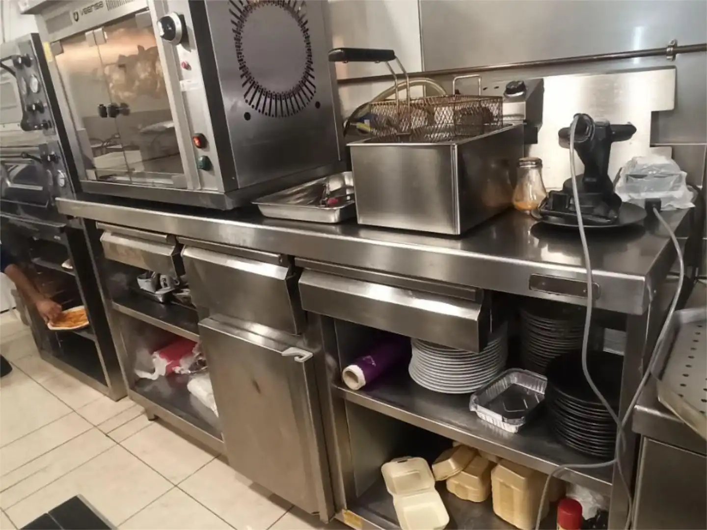 Cocina de Local en traspaso en Barcelona con Aire acondicionado y Amueblado