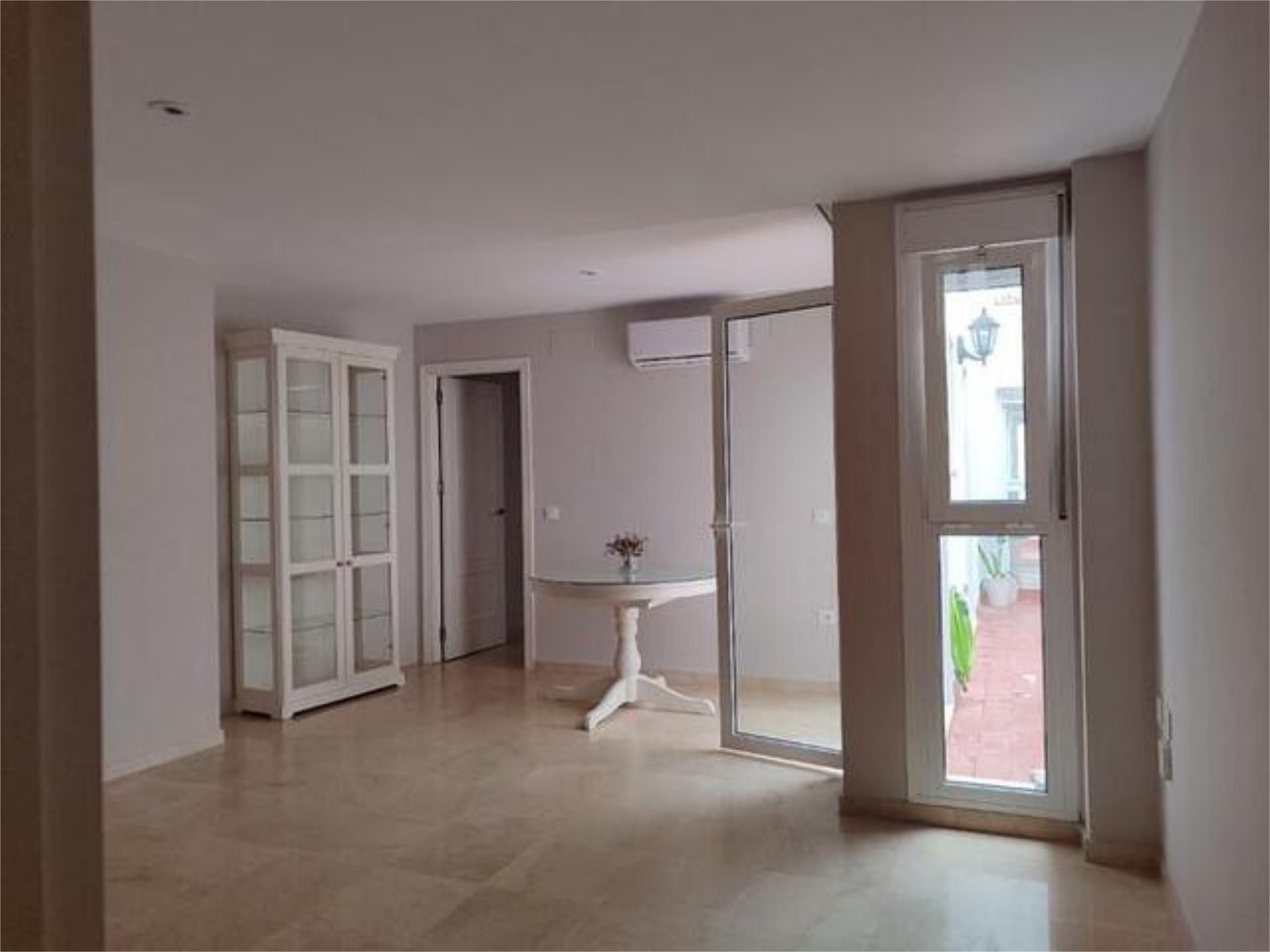 Flat to rent in San Juan de Aznalfarache  with Heating, Private garden and Terrace
