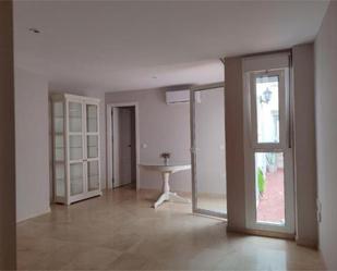 Flat to rent in San Juan de Aznalfarache  with Heating, Private garden and Terrace