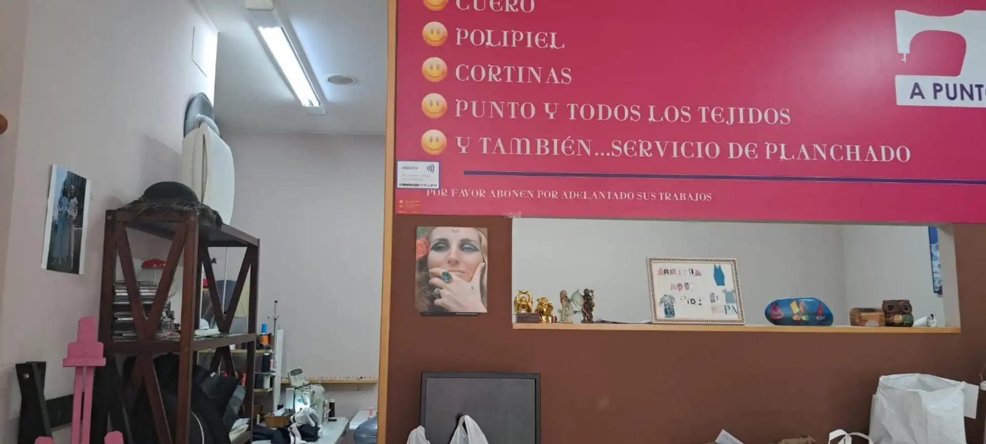 Local en traspaso en Rúa San Antoniño, 5, Zona de Plaza de Barcelos Local en traspaso en Pontevedra Capital