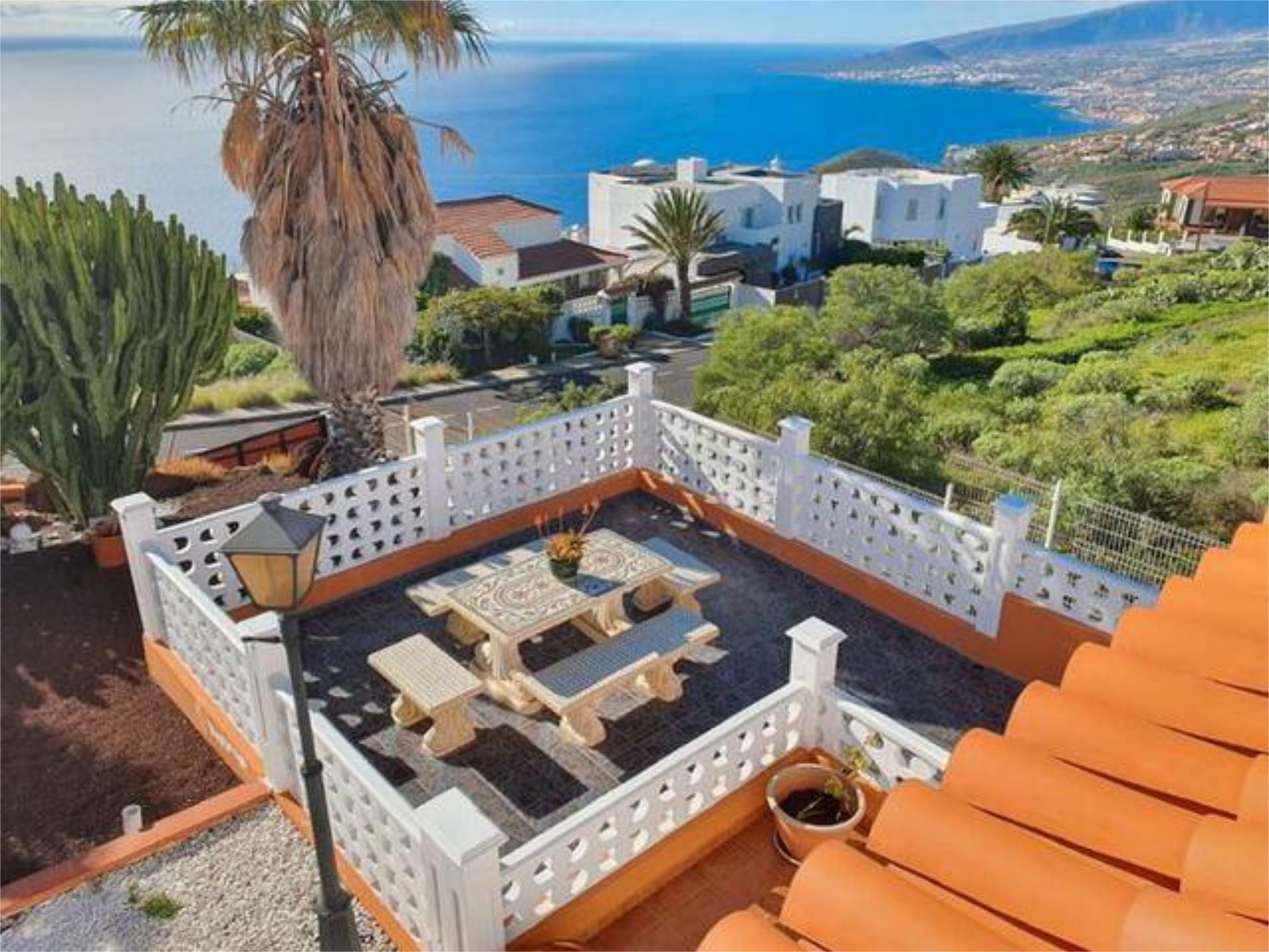 Terrace of Single-family semi-detached for sale in El Rosario  with Heating, Private garden and Storage room
