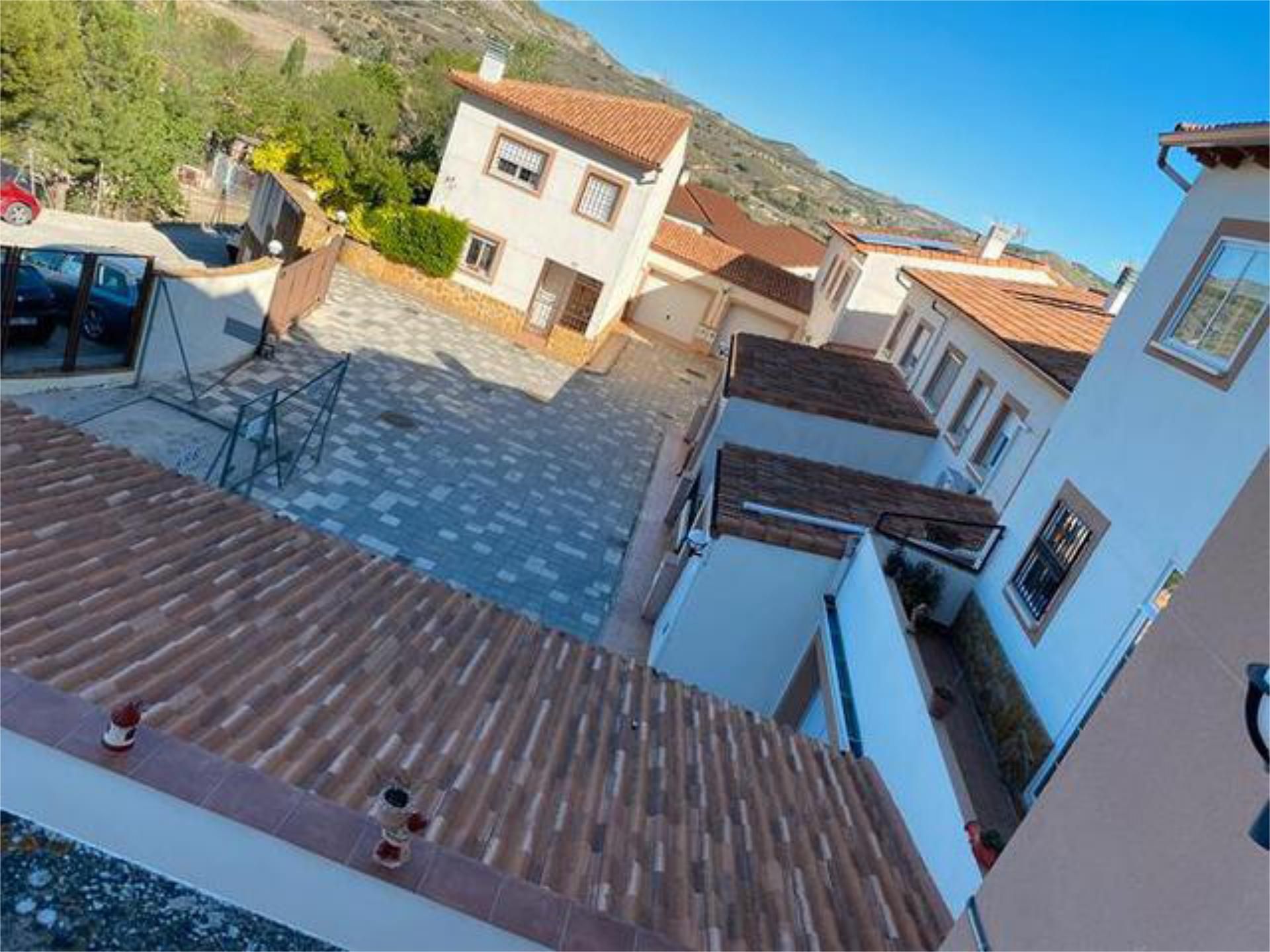 Single-family semi-detached for sale in Carabaña
