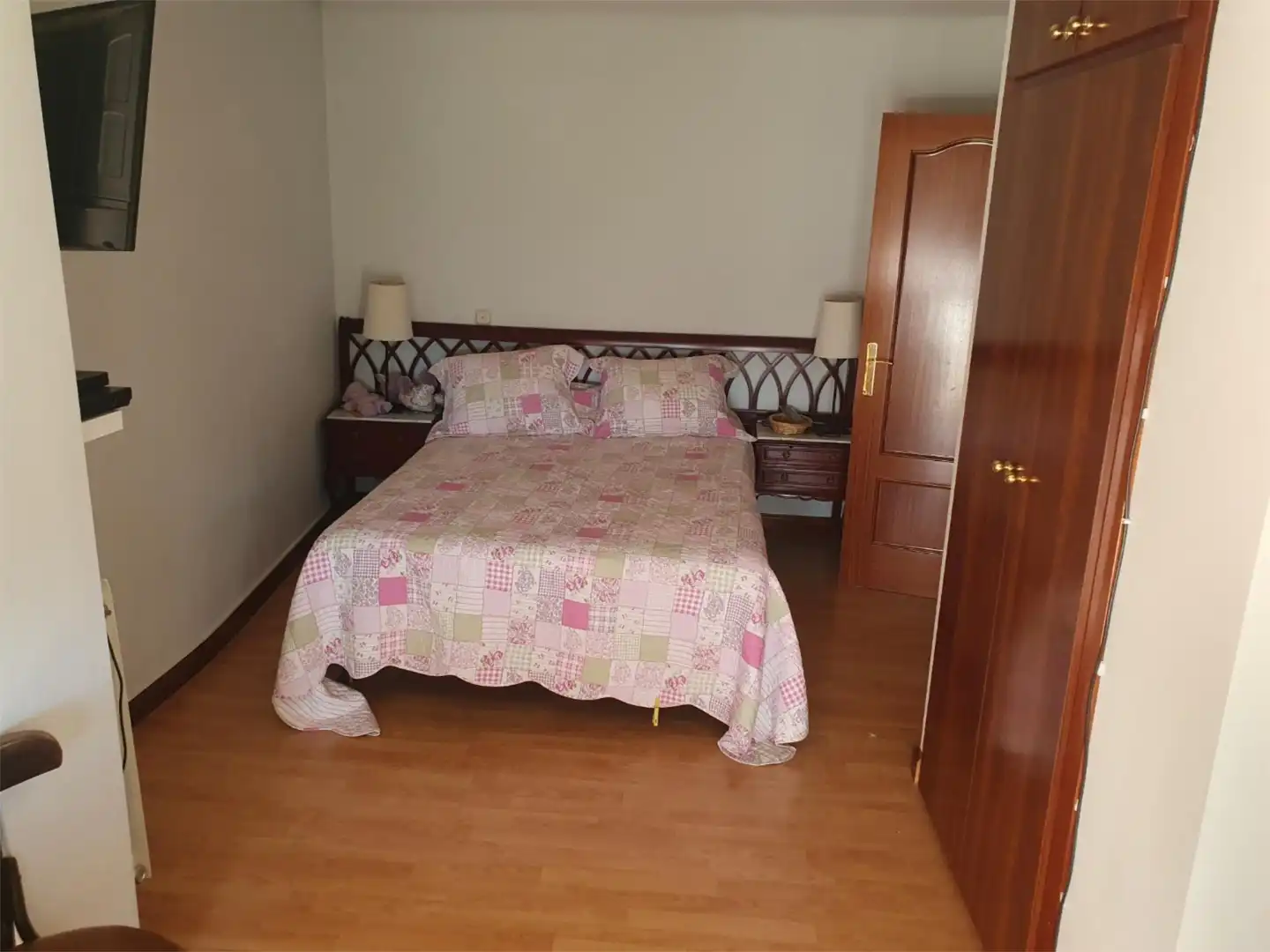 Habitación de Casa adosada en venta en Wamba con Calefacción, Jardín privado y Parquet
