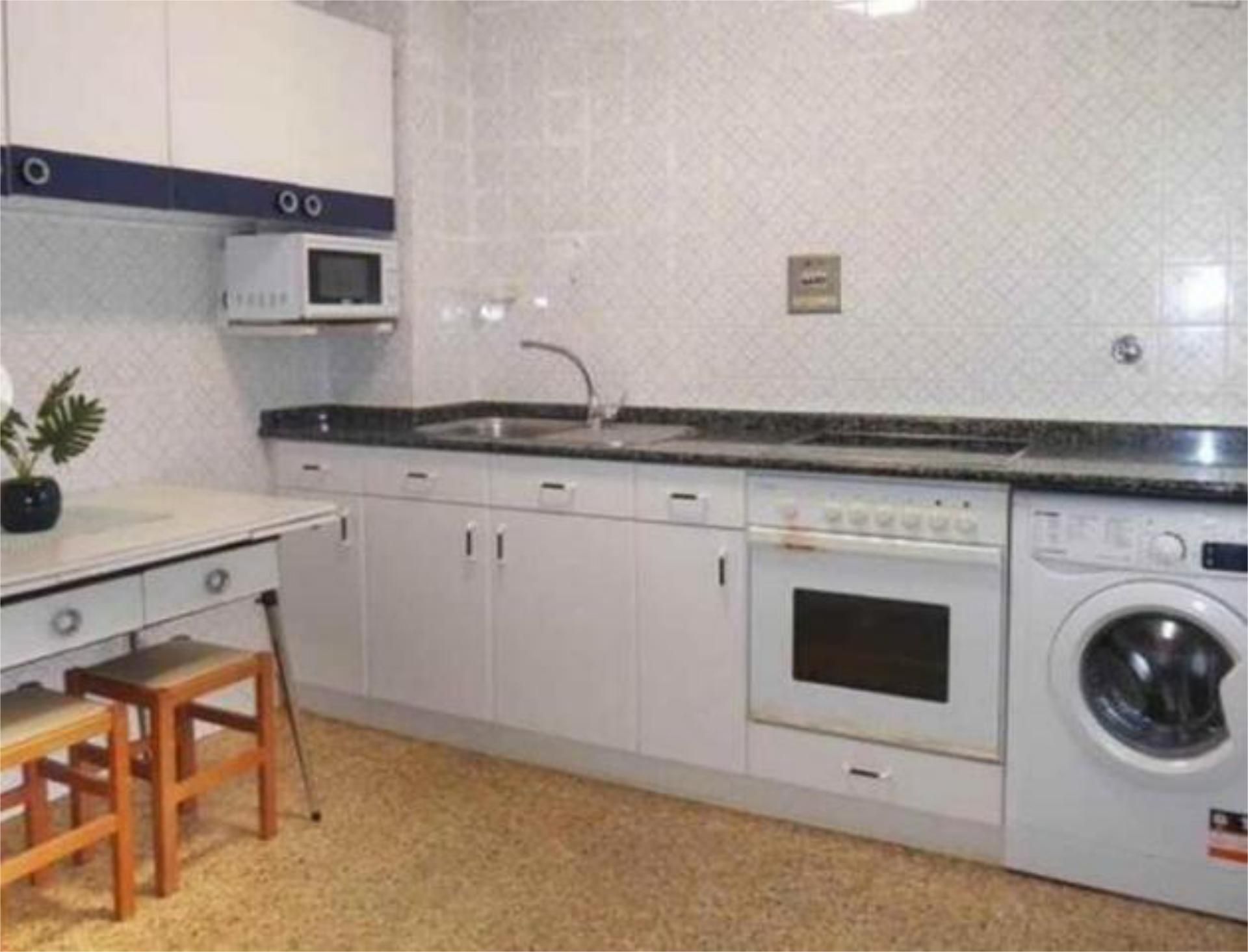 Kitchen of Flat to rent in Bilbao 