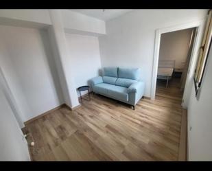 Living room of Flat to share in Bilbao   with Heating and Furnished