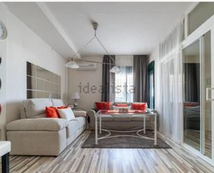 Exterior view of Single-family semi-detached for sale in Badajoz Capital  with Air Conditioner and Terrace