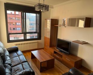 Living room of Flat for sale in Valladolid Capital  with Air Conditioner, Heating and Parquet flooring