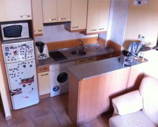 Cuina de Apartament de lloguer en  Toledo Capital amb Calefacció i Moblat
