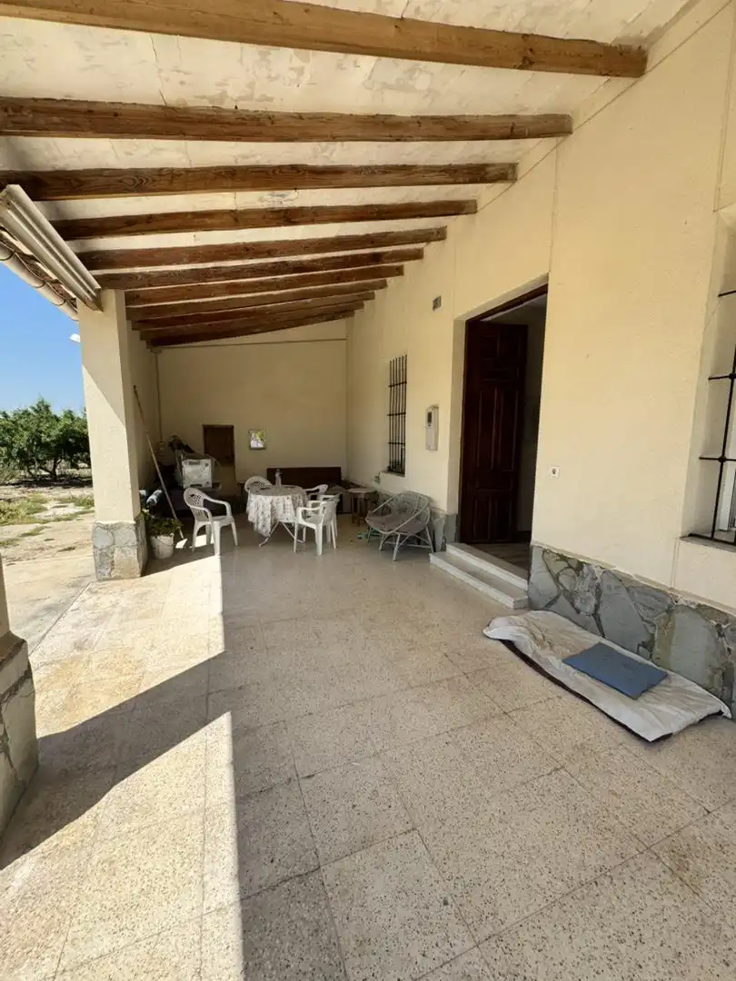 Country house zum Verkauf in Avinguda D'algoda, 37, La Algoda - Matola - Llano de San José Country house zum Verkauf in Elche / Elx mit Klimaanlage und Terrasse
