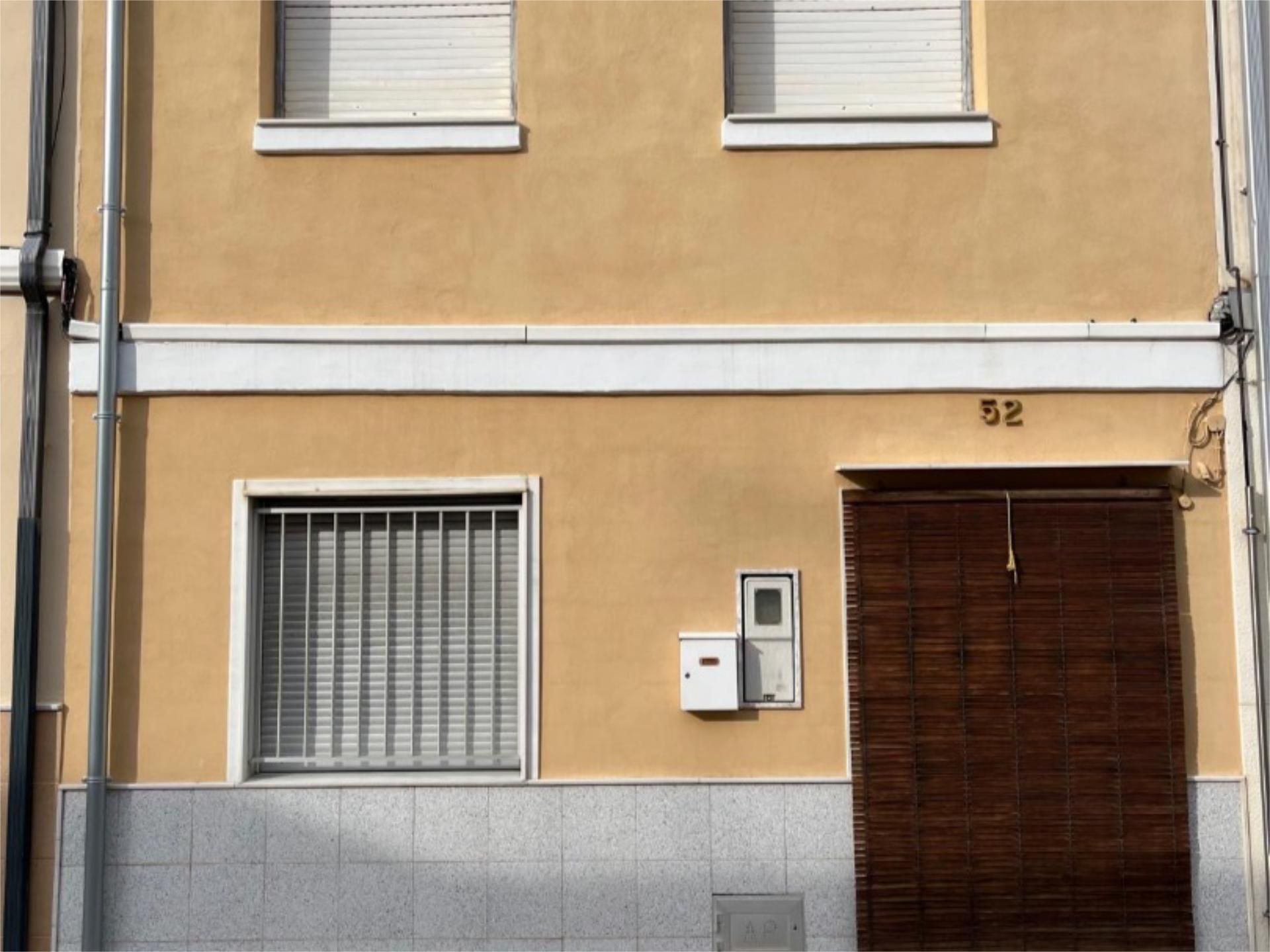 Exterior view of Single-family semi-detached for sale in L'Olleria  with Air Conditioner, Heating and Terrace