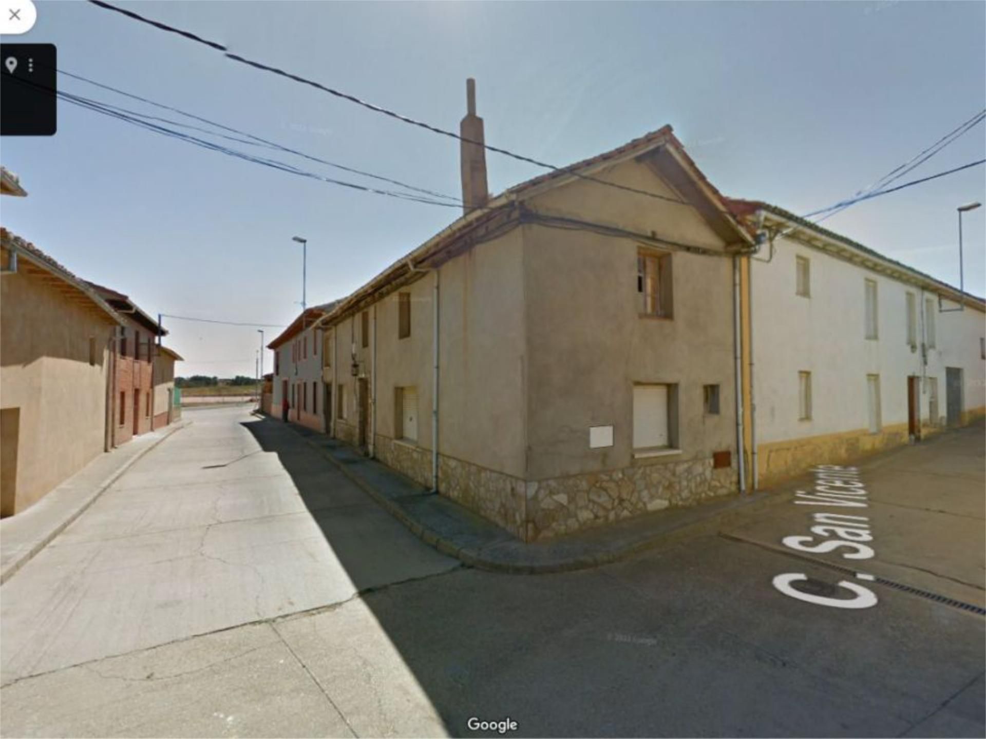 Vista exterior de Casa adosada en venda en Fuentes de Carbajal