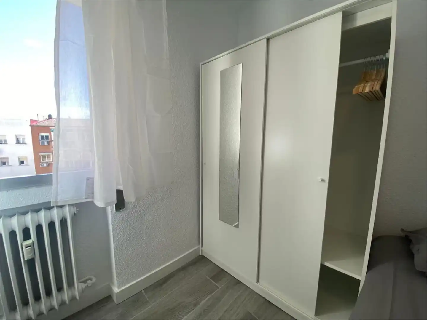 Room in Calle los Claveles, 12, Zona Alta Room in Calle los Claveles, 12, Zona Alta