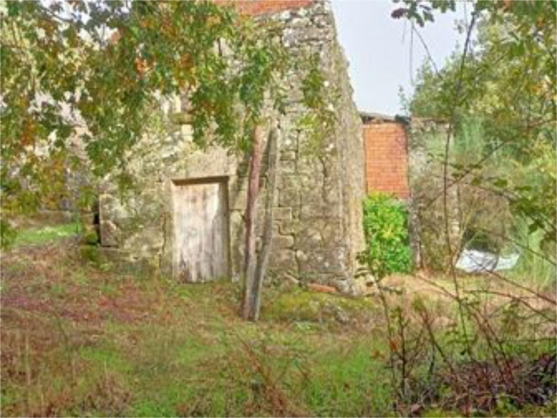 Pis en venda en A Peroxa  amb Jardí privat i Traster