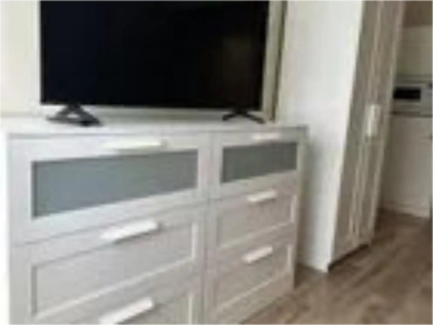 Bedroom of Flat for share in Valladolid  with Heating, Parquet flooring and Furnished