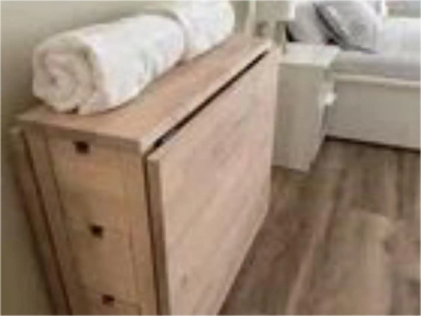 Bedroom of Flat for share in Valladolid  with Heating, Parquet flooring and Furnished