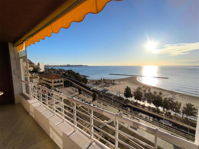 Piso en Alquiler en Calle de la Virgen del Socorro, 37 en Raval Roig - Virgen del Socorro