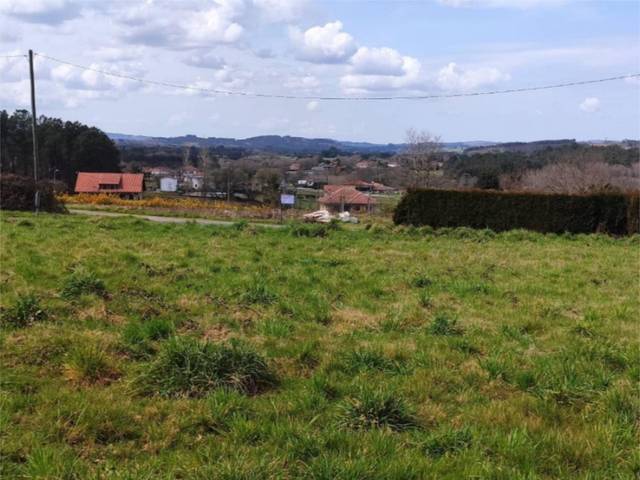 Terreno urbanizable en Venta en Oroso
