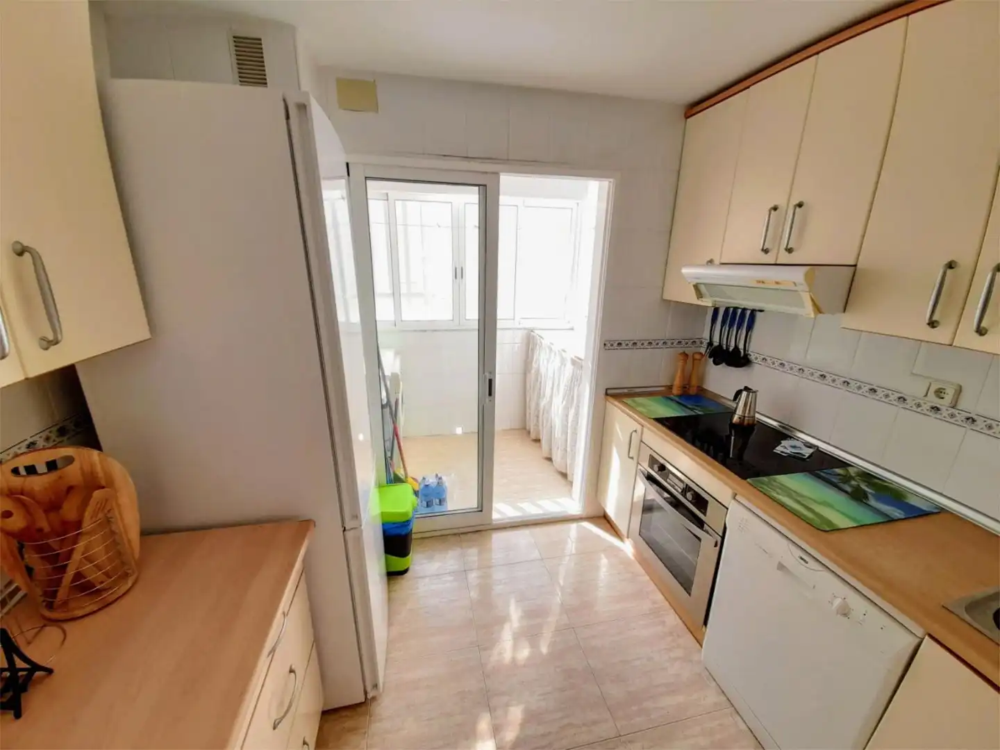Wohnung zur Miete in Urbanizacion Ibicencos Pl R, 7, Playa de las Gaviotas - El Pedrucho Wohnung zur Miete in Urbanizacion Ibicencos Pl R, 7, Playa de las Gaviotas - El Pedrucho