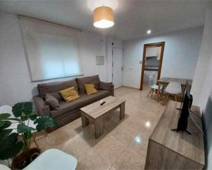 Sala d'estar de Pis de lloguer en Chiclana de la Frontera amb Moblat