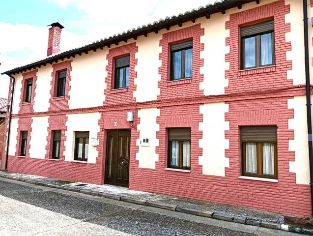 Casa-chalet en Venta en Calle Real, 28 en Quintanilla de Onsoña