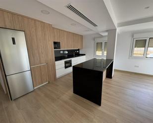 Cuina de Pis en venda en  Almería Capital amb Aire condicionat, Calefacció i Forn