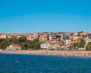 Vista exterior de Apartament en venda en Getxo  amb Calefacció, Jardí privat i Moblat