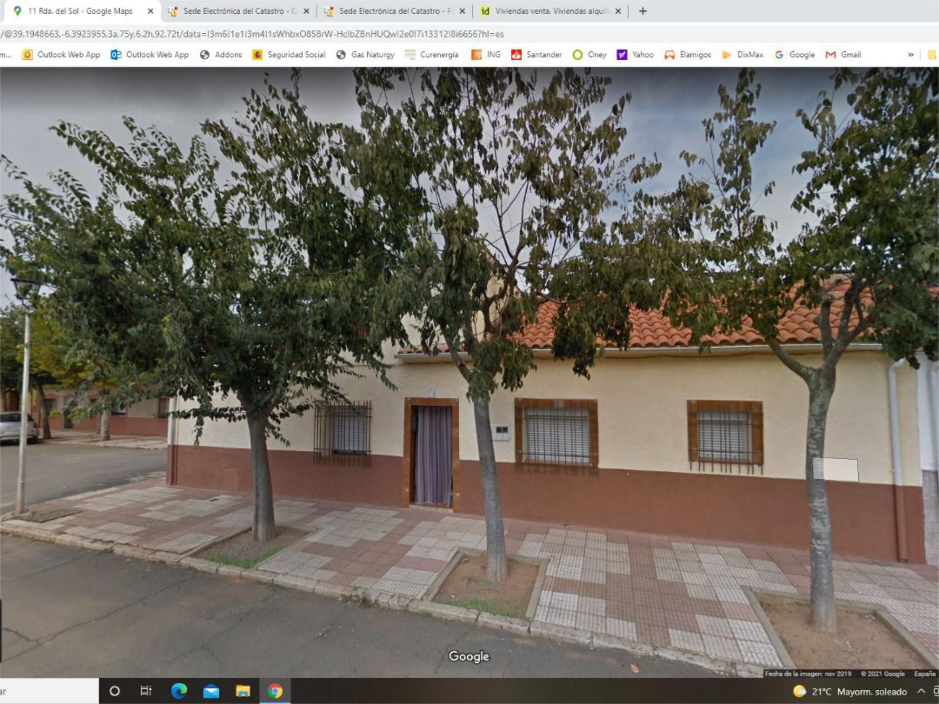 Exterior view of Country house for sale in Cáceres Capital  with Terrace
