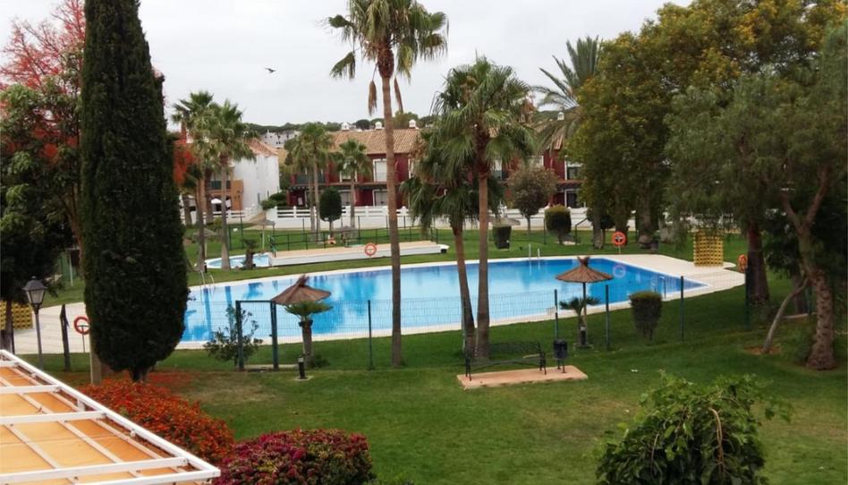 Foto 1 de Apartament de lloguer a Calle de la Macadamia, 5, Las Lagunas - Campano, Cádiz