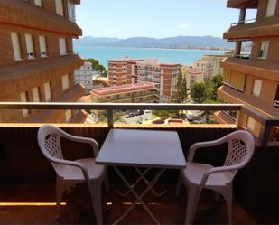Dormitori de Pis de lloguer en Cullera amb Terrassa, Piscina i Balcó
