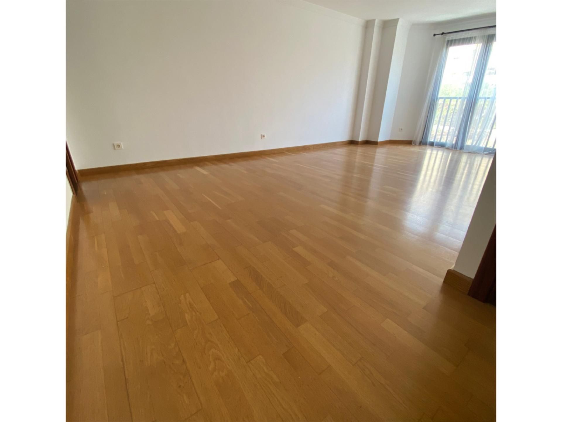 Bedroom of Flat to rent in Las Palmas de Gran Canaria  with Parquet flooring, Community parking and Video intercom
