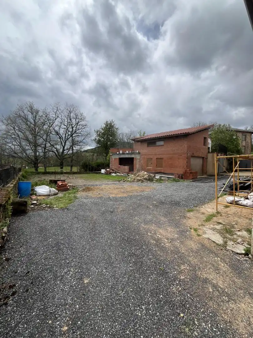 Casa o chalet en venta en CL-626, 122, La Vecilla Casa o chalet en venta en La Vecilla con Jardín privado y Terraza