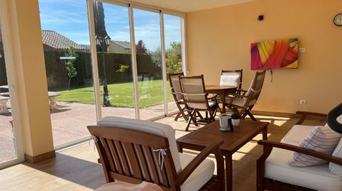 Foto 2 de Piso en venta en Calle Río Pisuerga, 3, Renedo de Esgueva, Valladolid