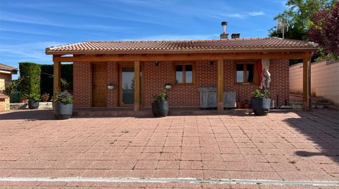 Foto 4 de Piso en venta en Calle Río Pisuerga, 3, Renedo de Esgueva, Valladolid