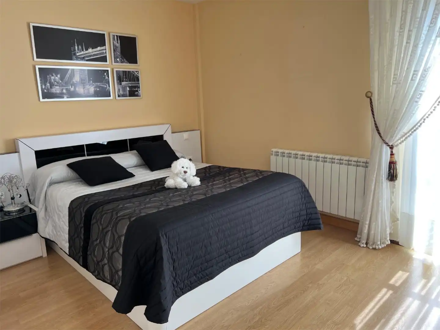 Bedroom of Flat for sale in Renedo de Esgueva  with Heating, Private garden and Parquet flooring