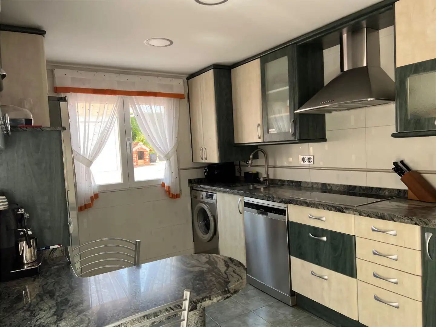 Kitchen of Flat for sale in Renedo de Esgueva  with Heating, Private garden and Parquet flooring