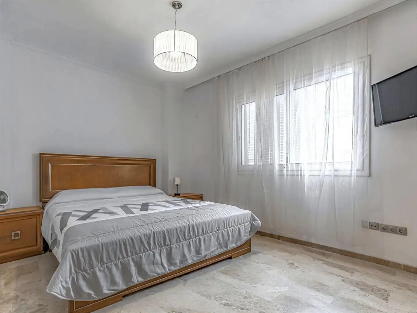 Dormitori de Casa adosada en venda en Santiago del Teide amb Aire condicionat, Terrassa i Piscina