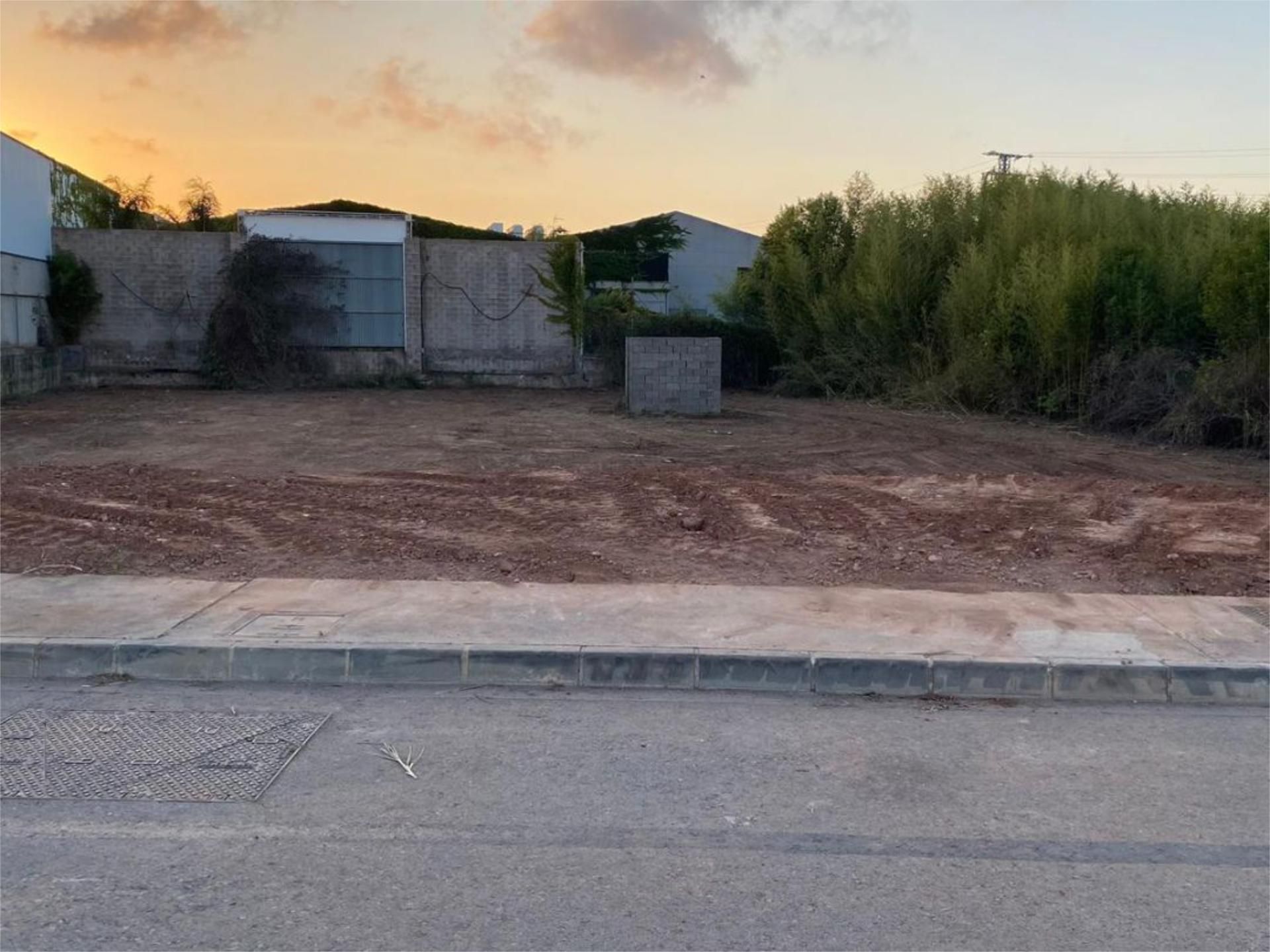 Terreny industrial en venda en Burriana / Borriana