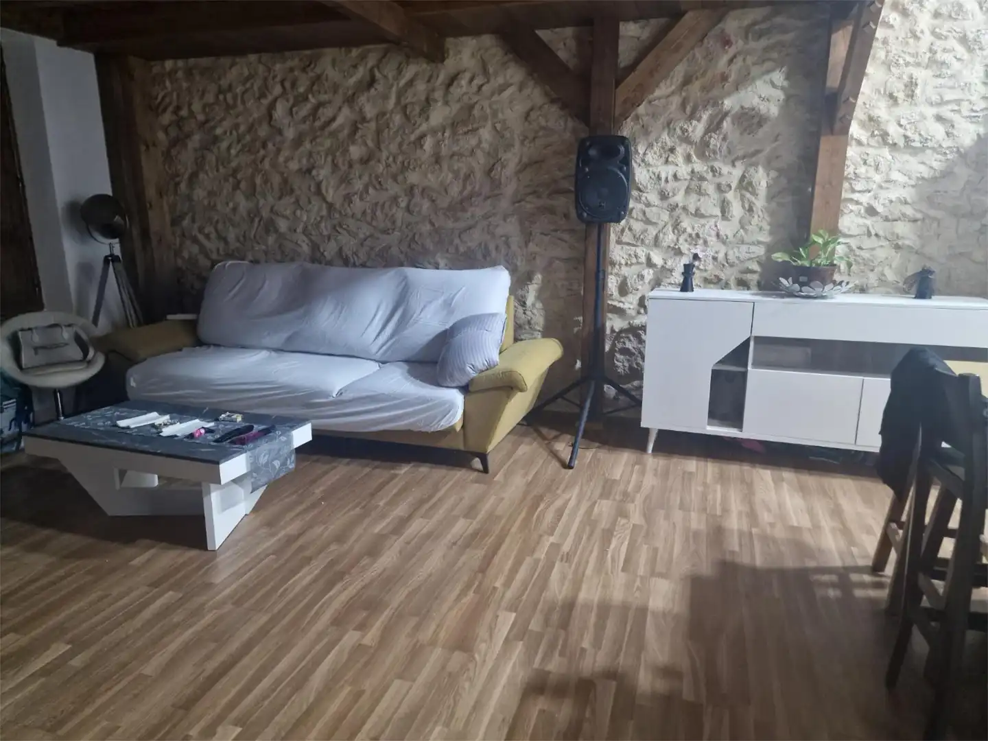 Sala d'estar de Casa adosada en venda en Alicante / Alacant amb Aire condicionat, Forn i Microones