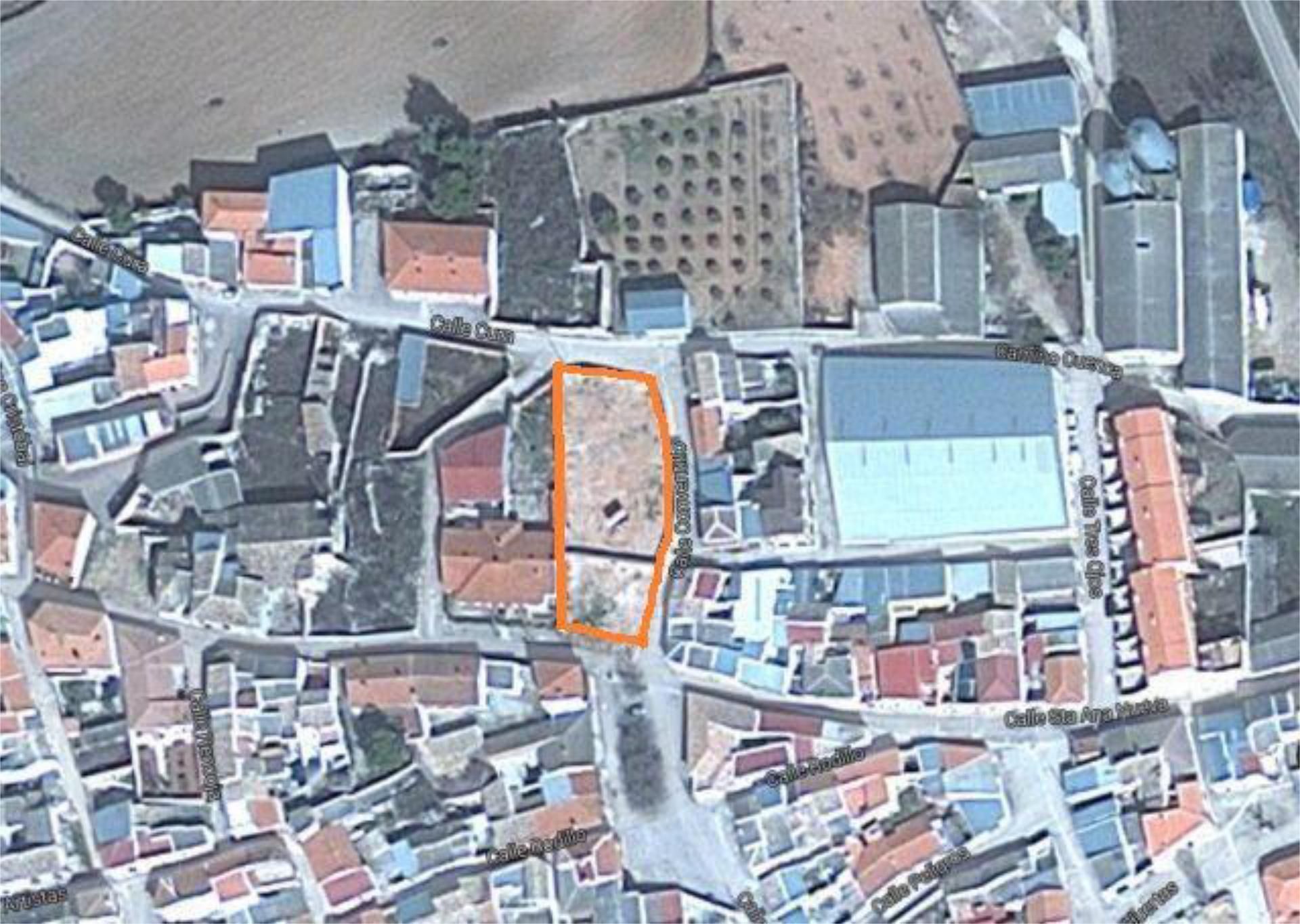Single-family semi-detached for sale in Villarejo de Fuentes