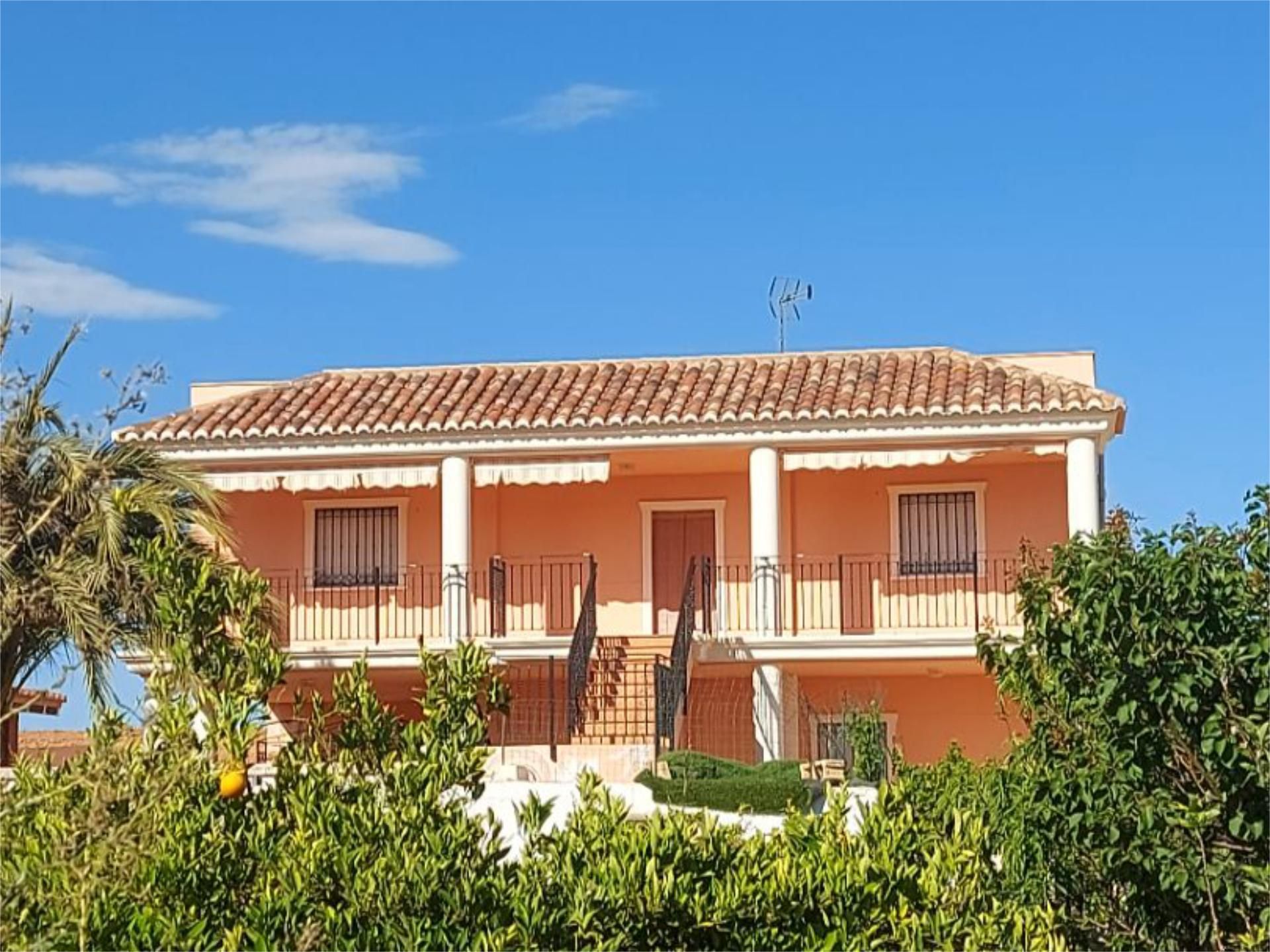 Vista exterior de Casa o xalet en venda en Náquera amb Terrassa, Piscina i Balcó