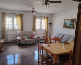 Sala d'estar de Casa o xalet en venda en Fuensanta amb Aire condicionat