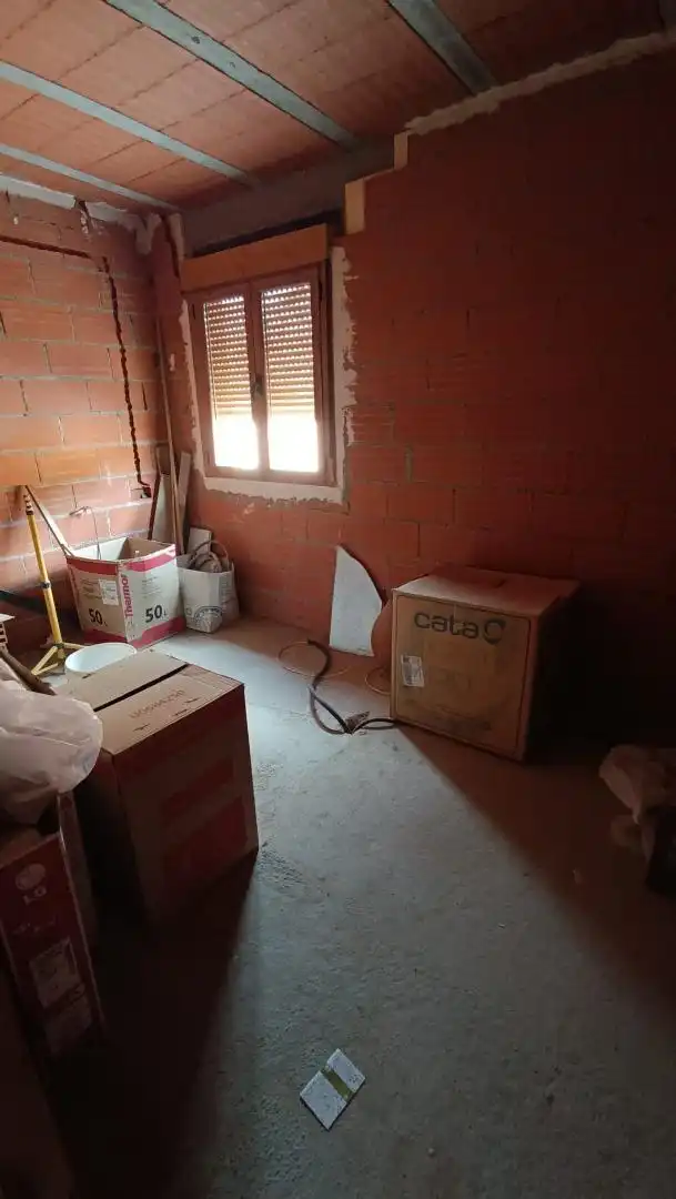Casa adosada en venta en Calle Coracha, 17, Fresneda de la Sierra Casa adosada en venta en Fresneda de la Sierra con Amueblado