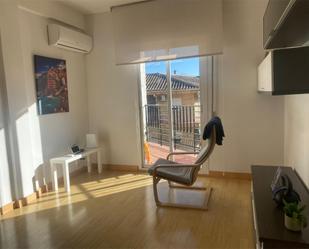 Living room of Flat to rent in Maracena  with Air Conditioner, Terrace and Furnished