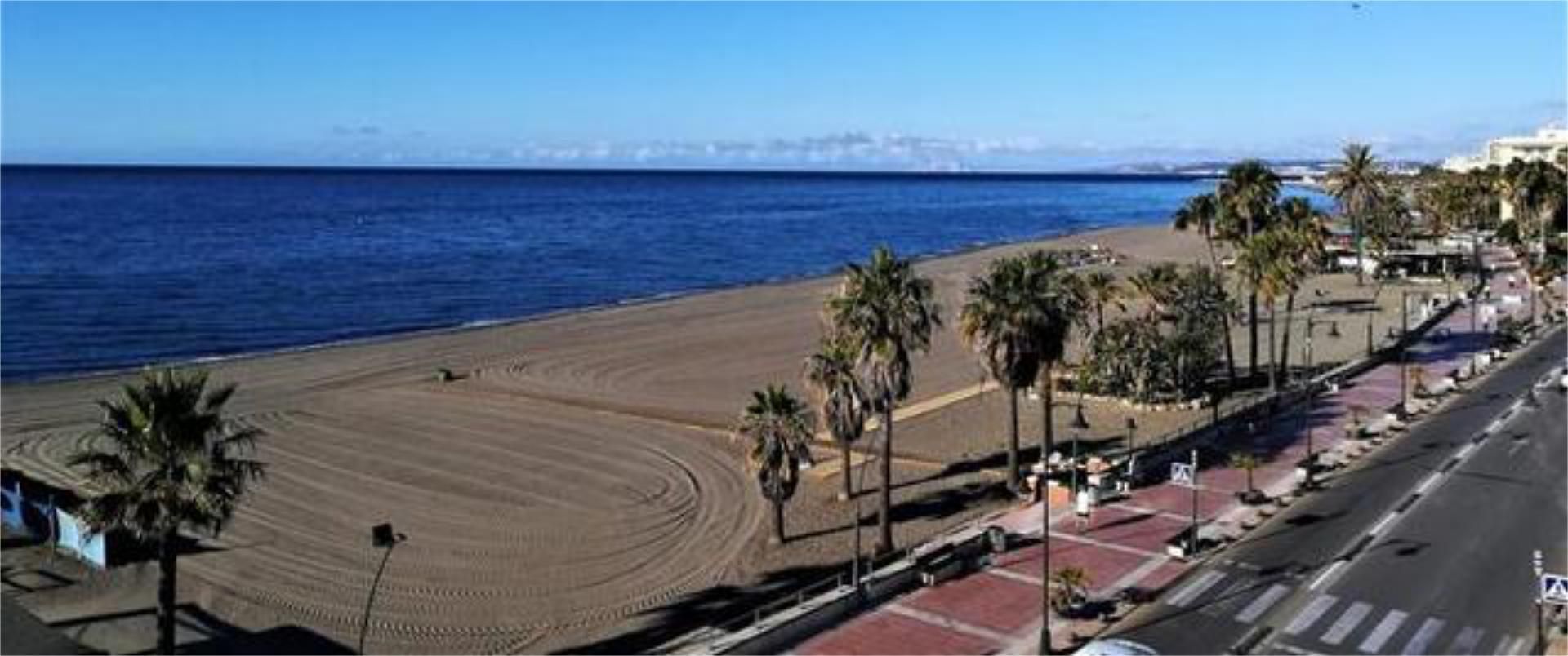 Vista exterior de Pis de lloguer en Estepona amb Terrassa i Moblat