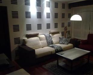 Sala d'estar de Apartament de lloguer en Burgos Capital
