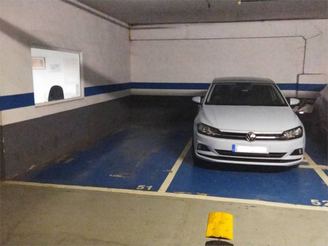 Garaje en Alquiler en Carrer del Marquès de Sentmenat, 35 en Barri de les Corts