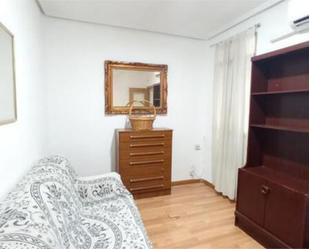 Bedroom of Apartment to rent in  Madrid Capital