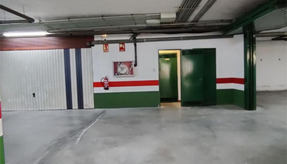Photo 1 of Garage to rent in Paseo Pérez de Ayala, 4p, Covaresa, Valladolid