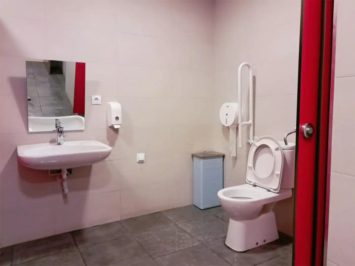 Oficina en venta en Madariaga Etorbidea, 5, San Pedro de Deusto - La Ribera Baño de Oficina en venta en Bilbao